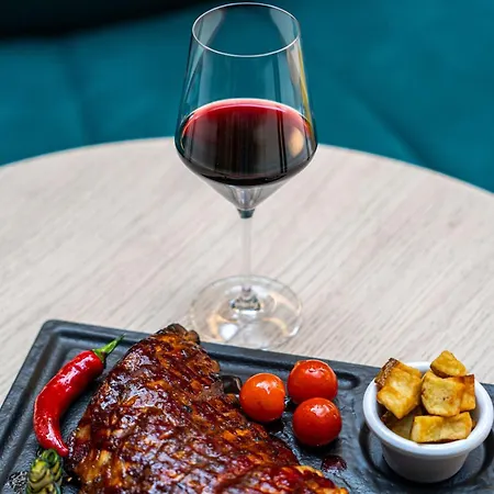 The Florian Amsterdam Schiphol Airport, Worldhotels Crafted Hotel 4*