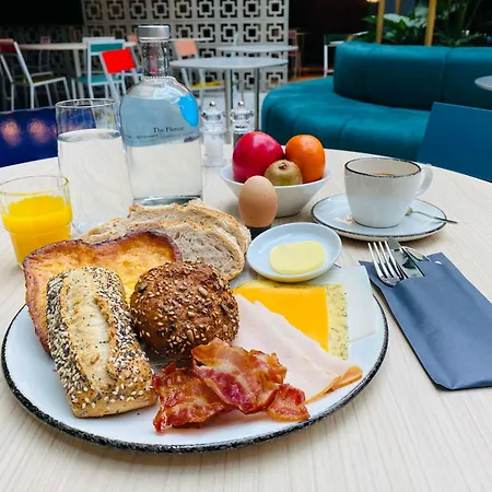 Hotel The Florian Amsterdam Schiphol Airport, Worldhotels Crafted 4*