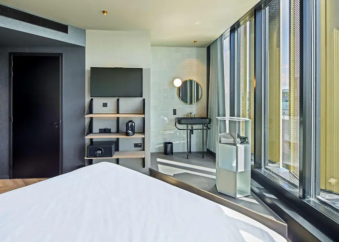 The Florian Amsterdam Schiphol Airport, Worldhotels Crafted Hotel 4*