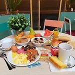 The Florian Amsterdam Schiphol Airport, Worldhotels Crafted 4*