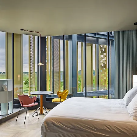 The Florian Amsterdam Schiphol Airport, Worldhotels Crafted ホテル