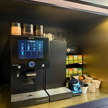 The Florian Amsterdam Schiphol Airport, Worldhotels Crafted ホテル 4*